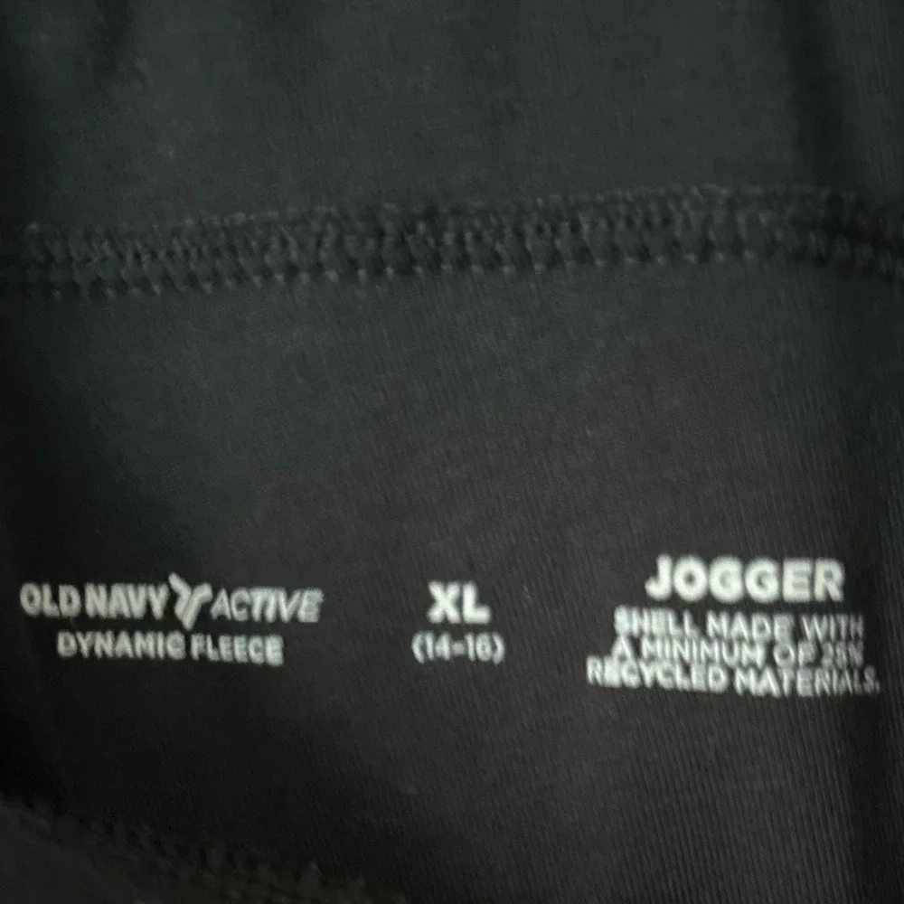 NFL Team Apparel‎ Green Philadelphia Eagles Hoodie & Old Navy Black Jogger Pants